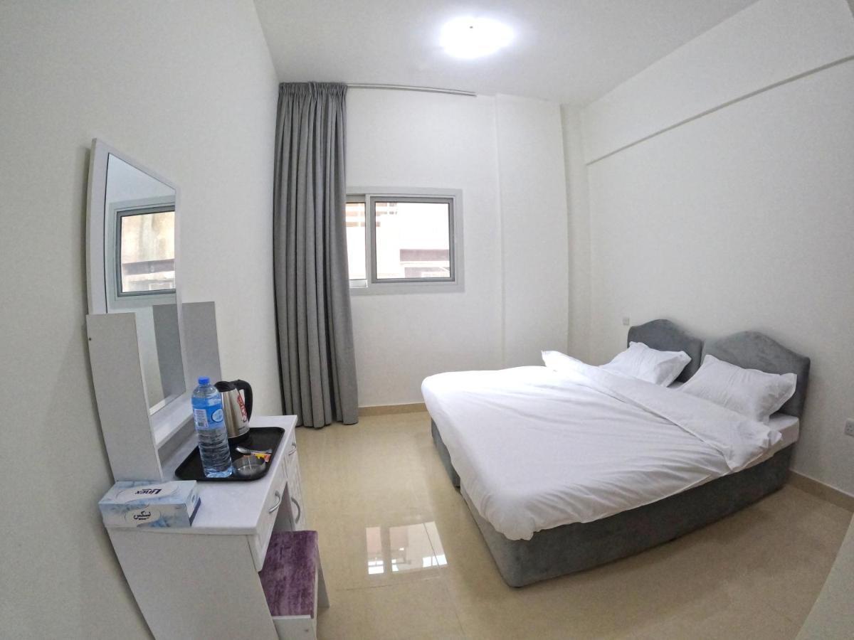 Karama Star Residence دبي المظهر الخارجي الصورة